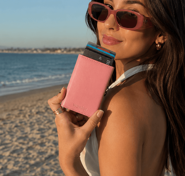 PINK MAGNET WALLET - Wexler